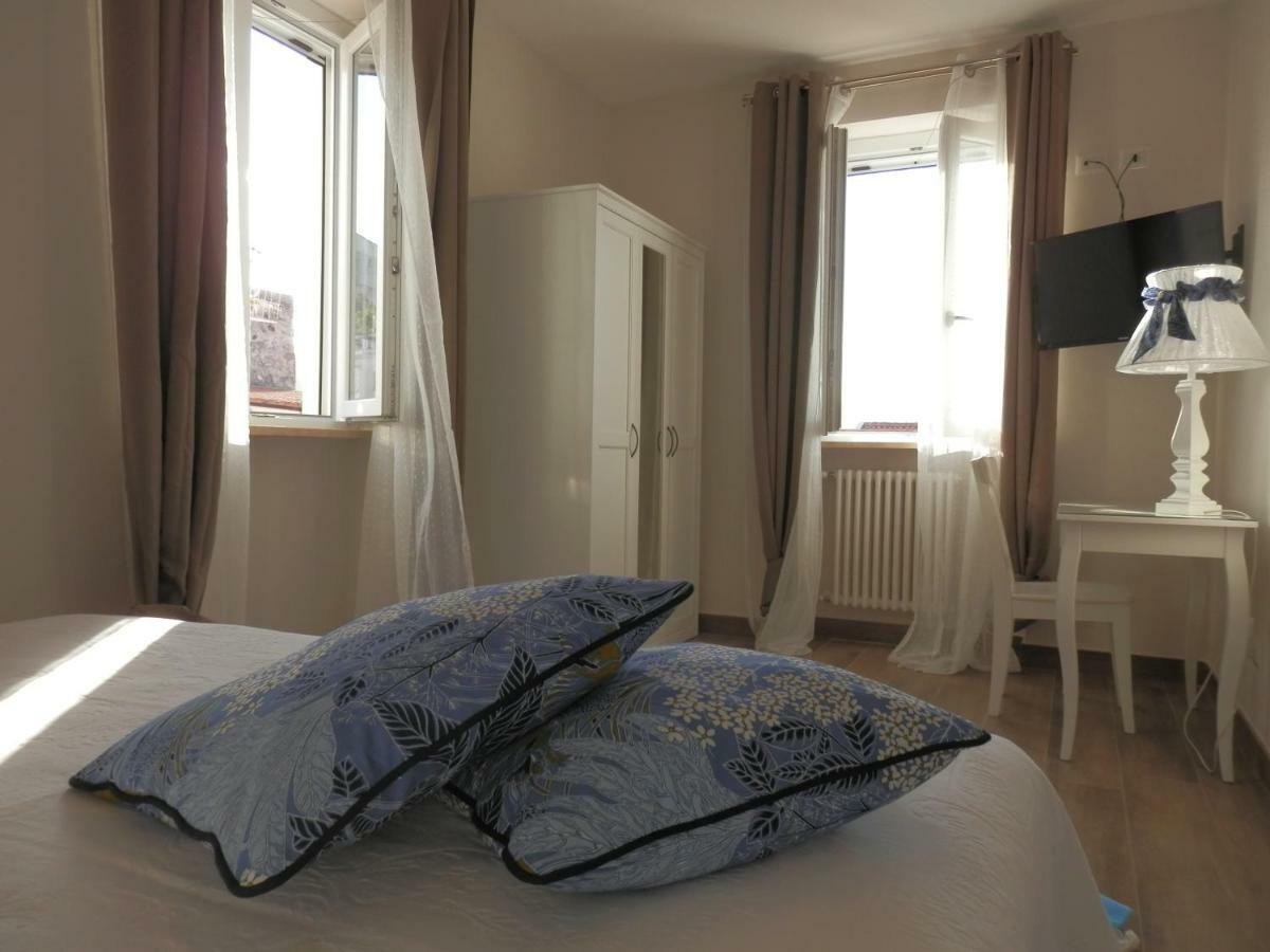 Santa Lucia B&B Gaeta Buitenkant foto