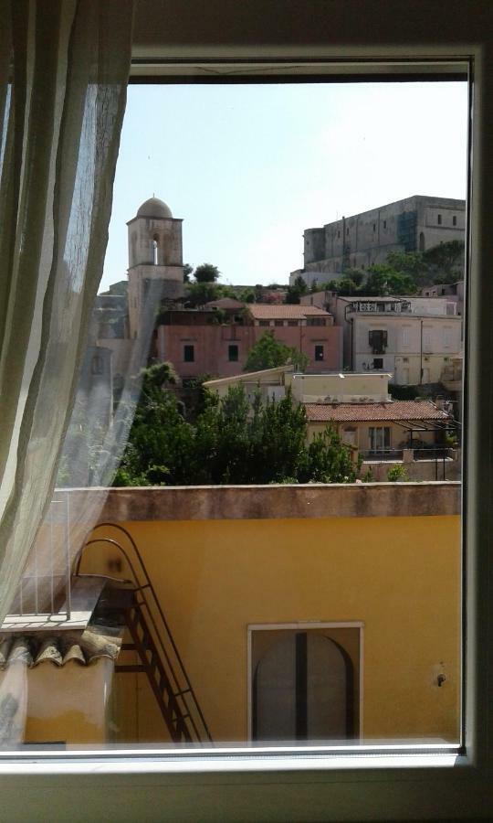 Santa Lucia B&B Gaeta Buitenkant foto
